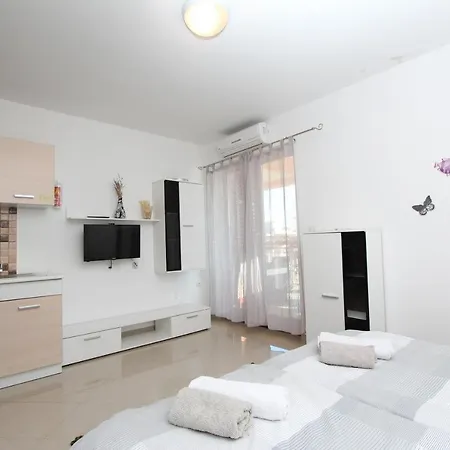 Apartment Rubil