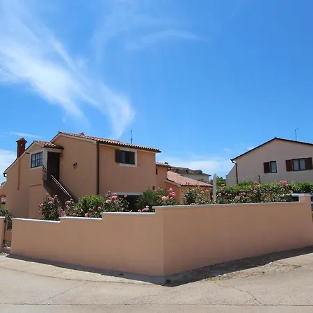 Rubil Apartment Bale